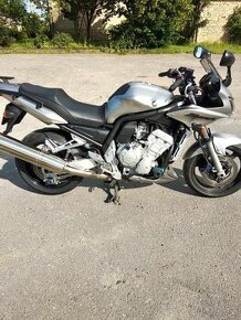 Yamaha FZS 1000