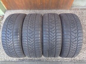 Zimní pneu 205/40/18 Pirelli