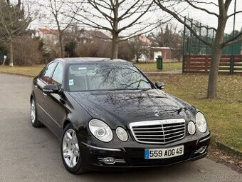 ✨ MERCEDES BENZ E-class ✨ top stav ✨ 3.0 CDI ✨