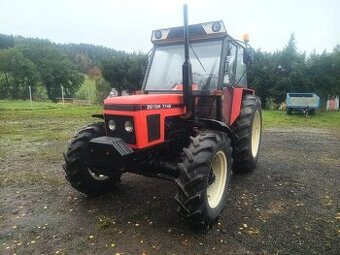 Traktor Zetor 7745 s předkem - 1