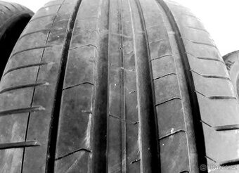 2ks letních pneu 275/35 R22 Pirelli