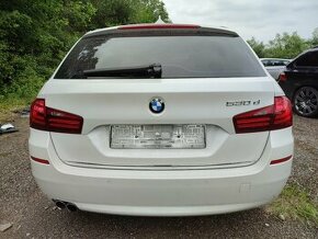 BMW F11 LCI zadní světlo Facelift