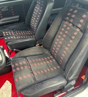 Koupím řidičovu sedačku Fiat Uno Turbo mk1