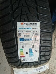 Pneu Hankook 235/60 R18