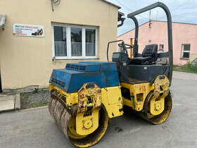 Vybrační válec BOMAG BW135,cena 3547 kg,2850mth