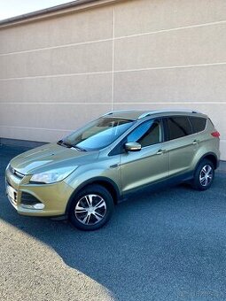 Ford Kuga - 1