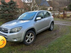 Obrázek k inzerátu: Toyota rav4