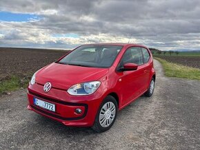 VW up , klima, výhřev sedaček 75 PS