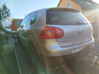 Vw golf 5 1.6FSI