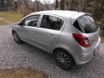 OPEL CORSA D rv2008-1.2b-59kw-nakladni-4místný-super vybava