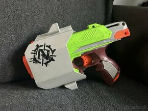 NERF - ZOMBIE SIDESTRIKE + pouzdro