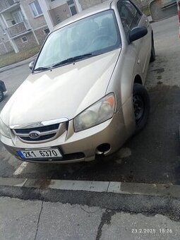 KIA  cerato. Lx.