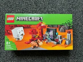 LEGO® Minecraft® 21255 Přepadení v portálu do Netheru