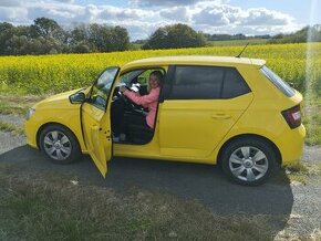 Škoda Fabia 3 Ambition Yellow