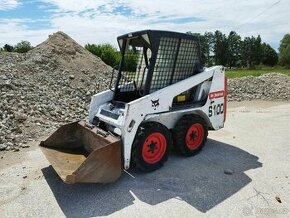 Nakladac Bobcat S100.