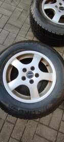 Alu kola  15” zimní pneu  5x114,3   205 70 R15  96T