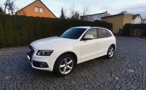 Audi Q5 2.0 TFSI, 155kW, S-line, hezký stav, CEBIA