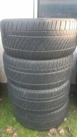 Zimní pneu 255/40 R18 Continental