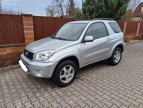 Benzínová Toyota Rav4 ....4x4