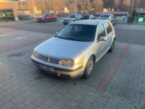 VW golf 1,6 75kw,naj 391tkm,2004