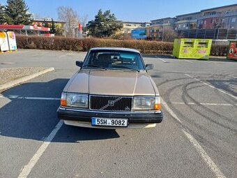 Volvo 240 GL