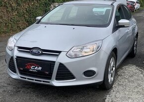 Ford Focus 1.6i KOUPENO V ČR 1.MAJITEL manuál 77 kw