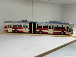 Trolejbus ŠKODA 15 Tr. 1:43 - 1