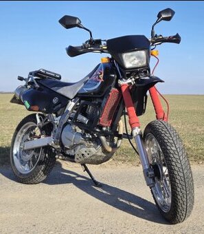 Suzuki DR 650 SE SUPERMOTO/MOTARD A2