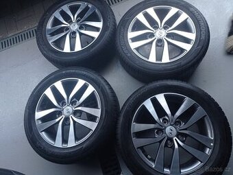 Stav novych 16" originál HYUNDAI i30, možno Kia Ceed