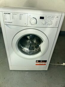 Indesit hluboká 30sm 4 kg