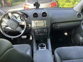 Mercedes-Benz ML 300 BlueTEC 4Matic W164 - 1