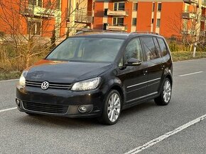 Volkswagen Touran 2.0 tdi 2016 - 1