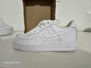 FORCE 1 LE (PS)
WHITE/HITE
BLANC/BLANC