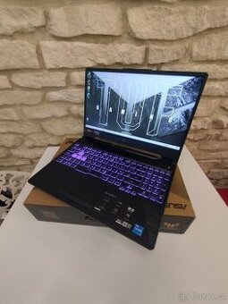 Herní notebook ASUS TUF F15 FX506HC, RTX 3050,144Hz,RGB