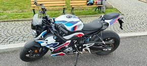 BMW M1000R