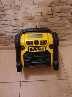 Dewalt stavební rádio DCR 019 qw