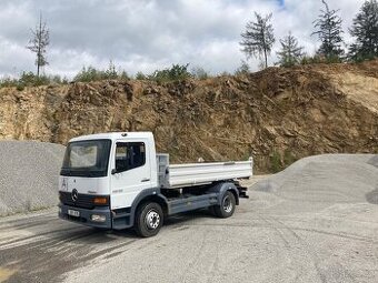 Mercedes-Benz Atego 1218