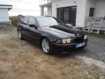 BMW e39 530dA Mpak/individual/carbonschwarz/nappa/dsp-hifi