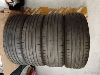 Prodám 4ks letních pneumatik 205/55 r16