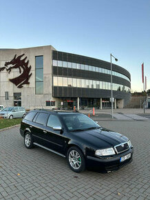 Škoda Octavia RS kombi 1.8t 132kw - 1