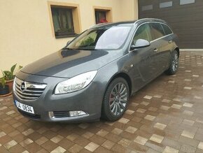 OPEL INSIGNIA 2.0 96KW NAJETO 130.000KM serviska