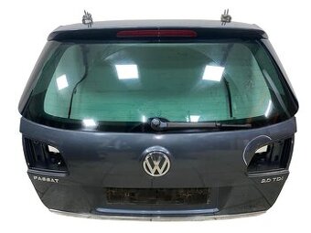 Páté dveře šedá metalíza LK7X VW Passat B6 kombi r.v. 2009