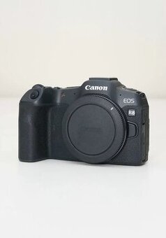 Canon R8