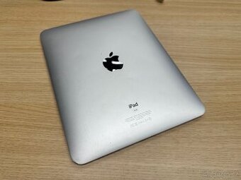 Apple iPad 1.Generace - NEFUNKČNÍ