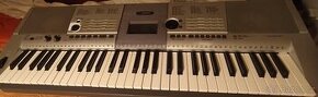 Yamaha PSR-E403