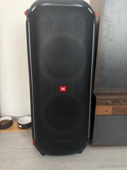 JBL REPRODUKTOR 710