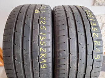 Prodám letní pneu 225/35/19  Hankook