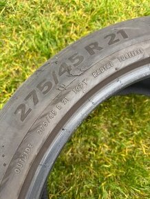 Pneu Continental 275/45/R21