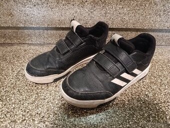 Dětské boty Adidas 35