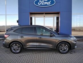 Ford kuga hybrid naj. 45 000km  ZÁRUKA